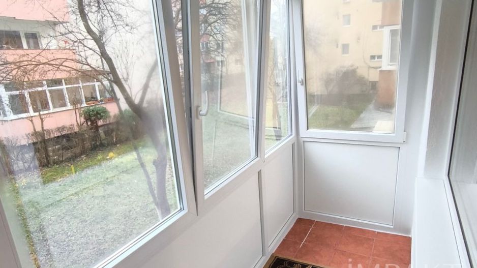 Apartament  cu 3 camere decomandate, 2 băi, etaj 1 - Zorilor - Poză 12