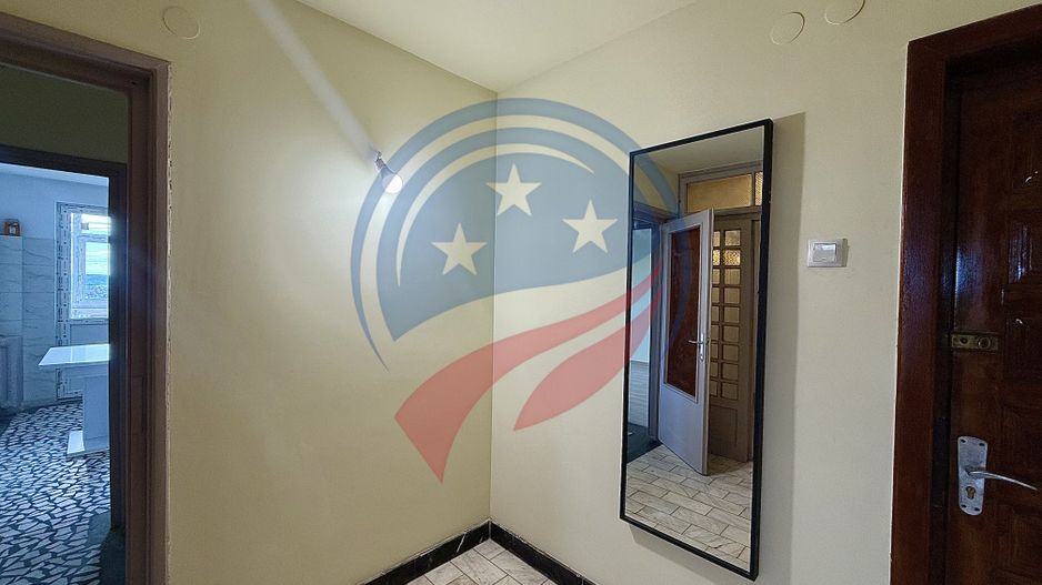 Apartament 4 camere/de inchiriat/ultracentral  Craiova - Poză 9