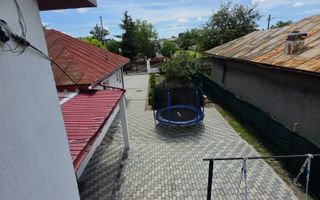 🏡 Casă renovată cu 6 camere, teren 557 mp – Berceni, Prahova - Poză 24