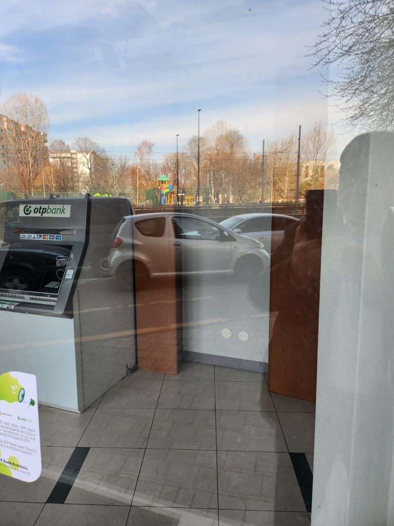 Spatiu Stradal Mihai Bravu 25 mp - Poză 13