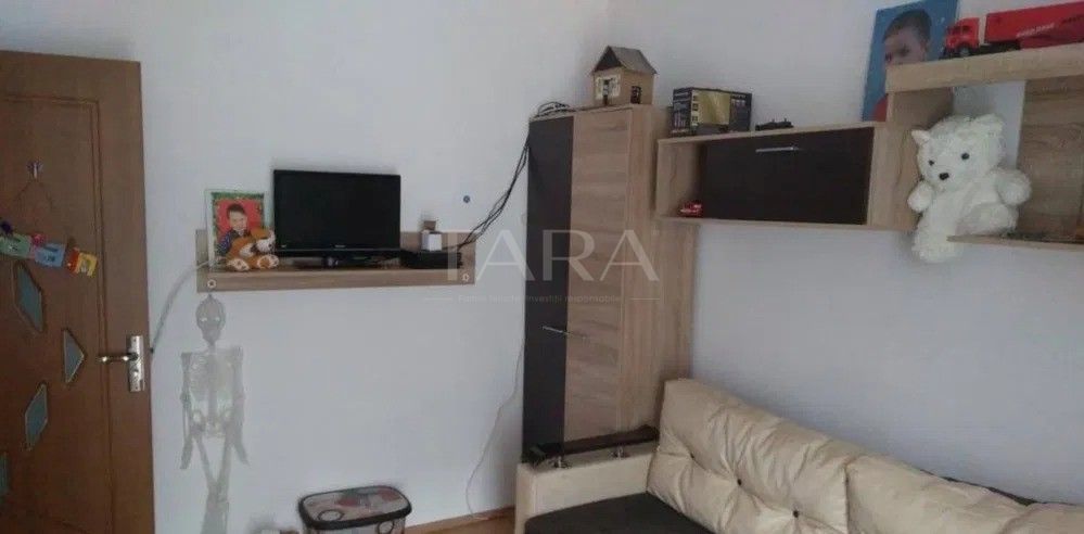 Apartament cu 2 camere și parcare inclusă în Florești, zona Florilor - Poză 1