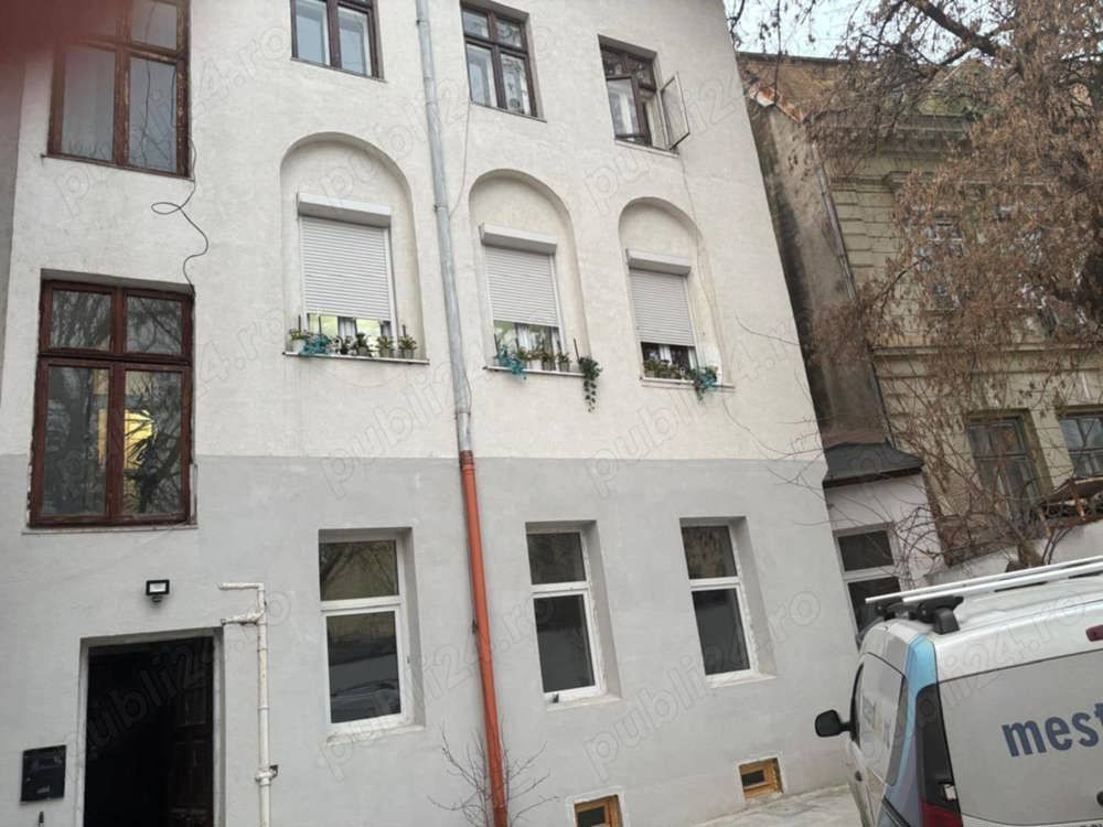 BRASADAS închiriază ap 2 cam etaj 1/2 in vila pe Victoriei. - Poză 1