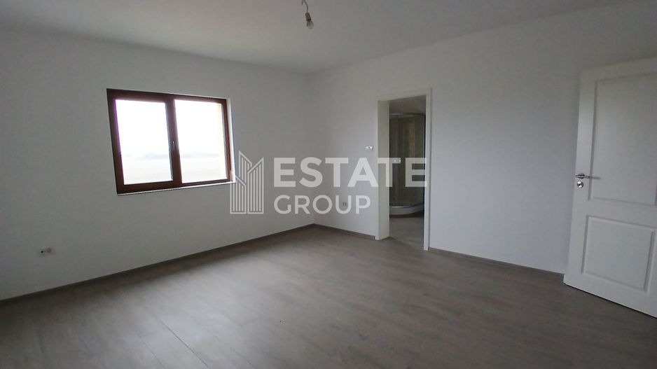 Duplex cu 5 camere in Dumbravita - Poză 5
