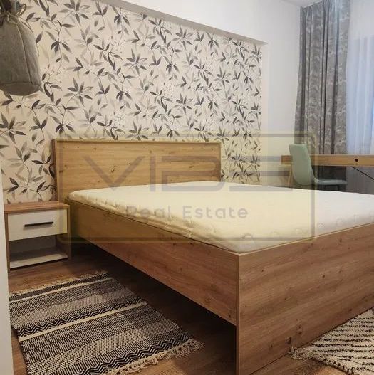 Gara- Autogara Codreanu-3 camere 85mp- Renovat complet ! - Poză 1