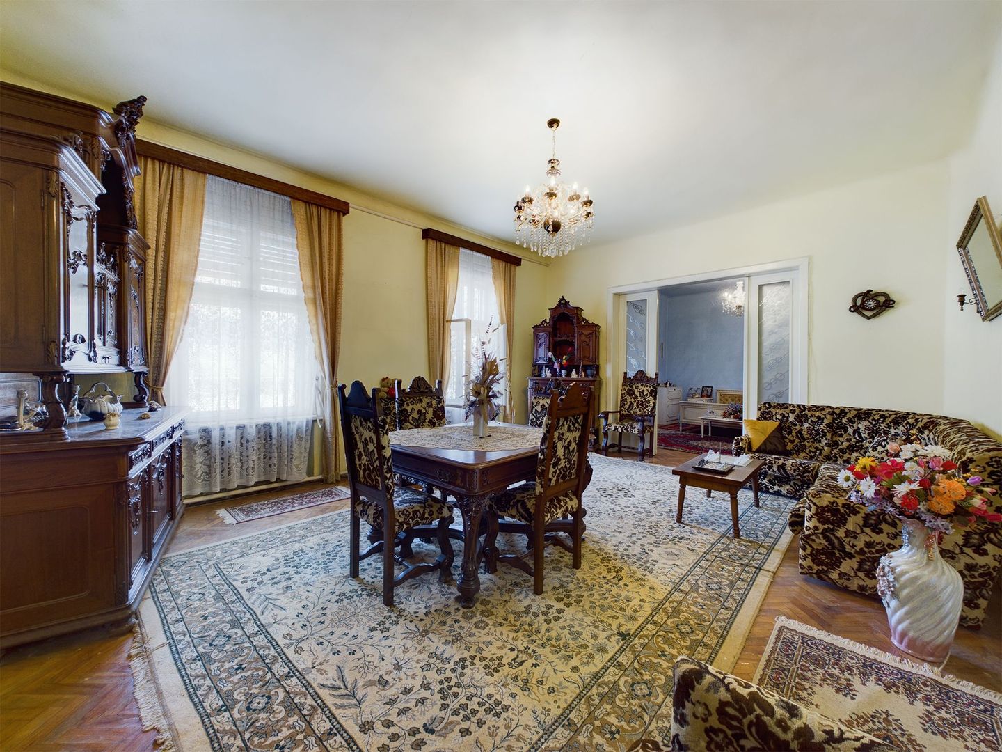 Casă în localitatea Sebiș - Poză 1