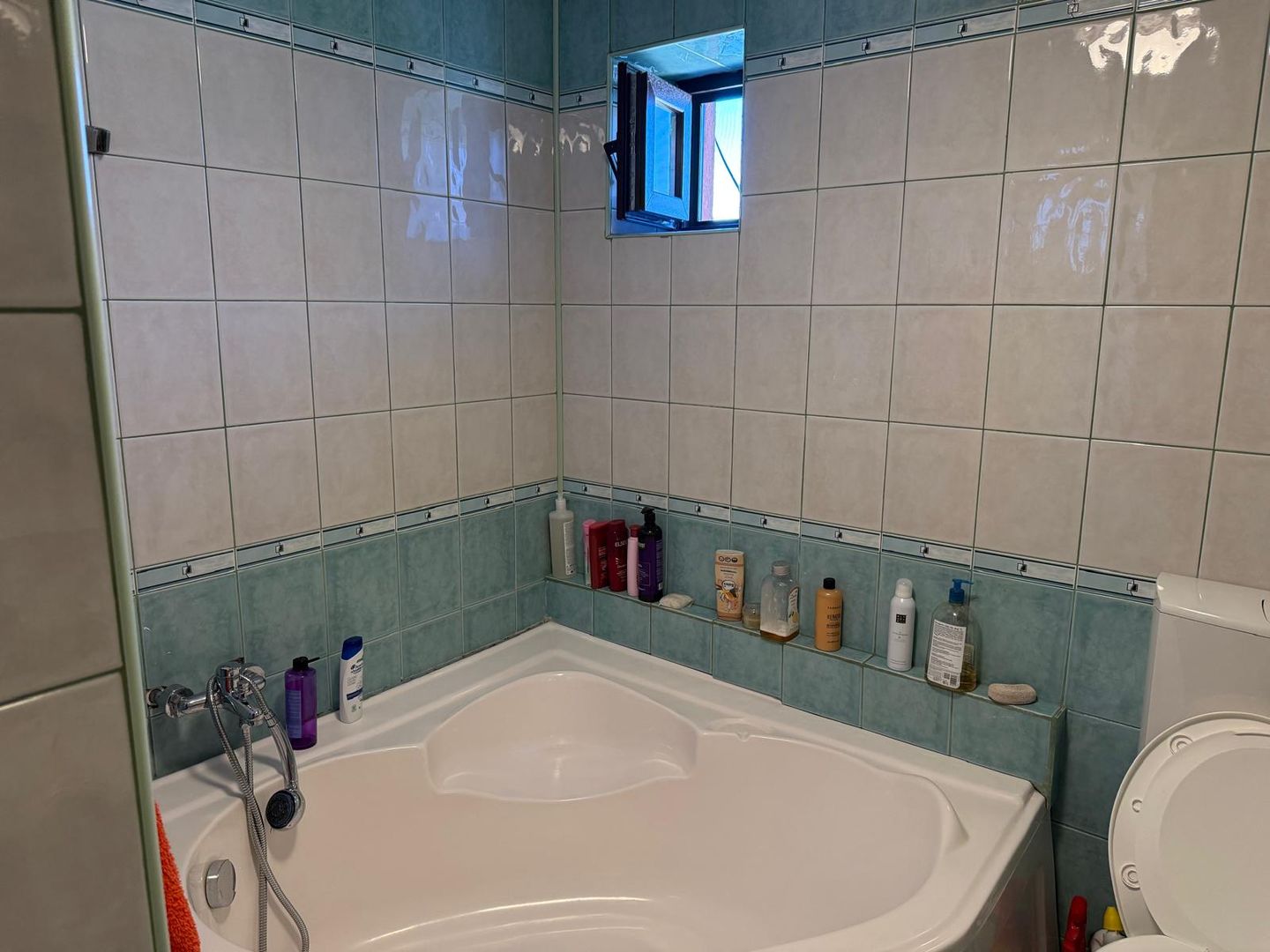 INCHIRIERE Vila tip duplex in Popesti Leordeni - Poză 23