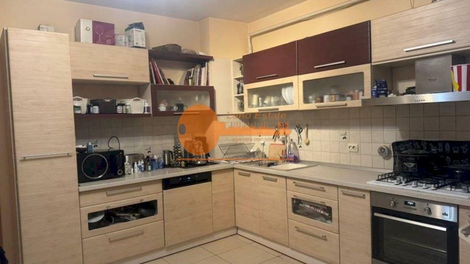 4 camere Panduri-Cotroceni (Loc parcare-Boxa) - Poză 3