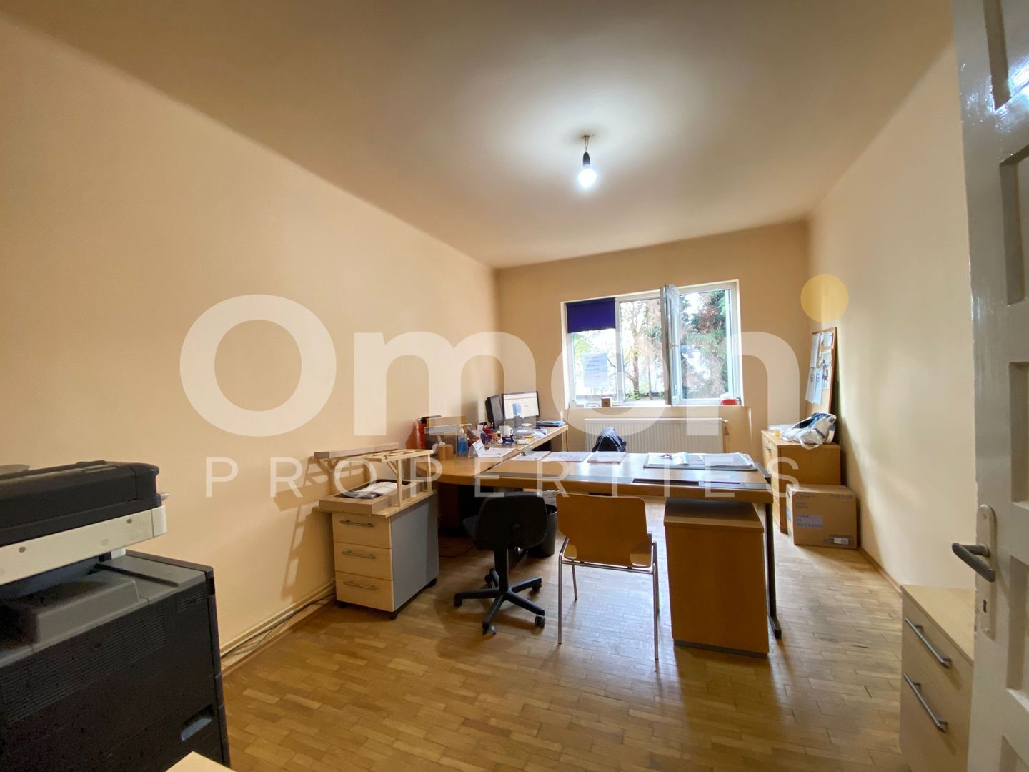 Apartament cu 2 camere, la etaj intermediar, situat Ultracentral - Poză 2