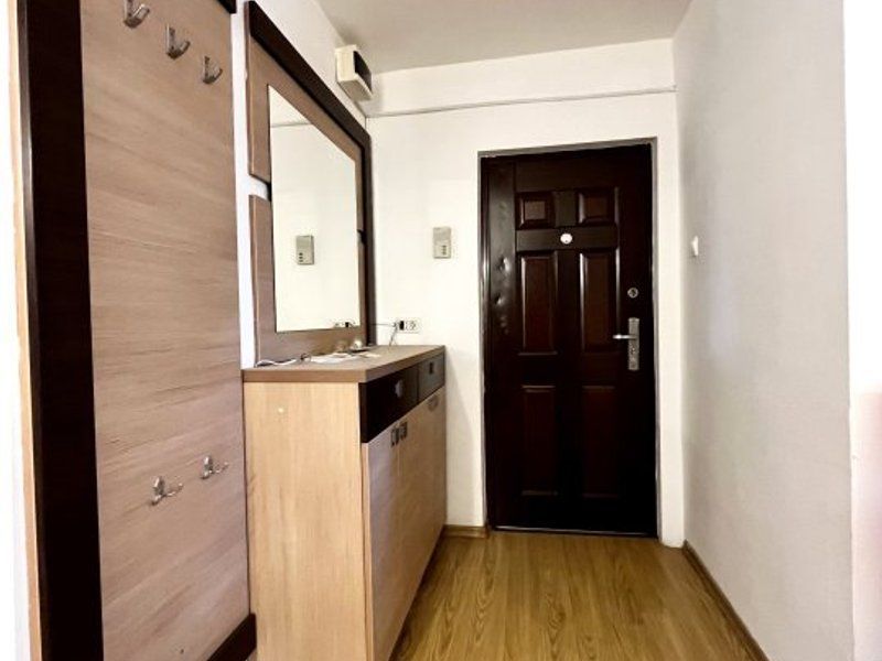 Un apartament spațios cu 3 camere, et. 1, in zona Girocului - Vladeasa - Poză 16