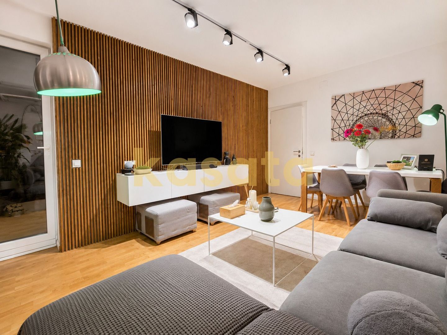 3 camere | 82,32 mp | 2 băi | 2 balcoane | Baba Novac Residence - Poză 2