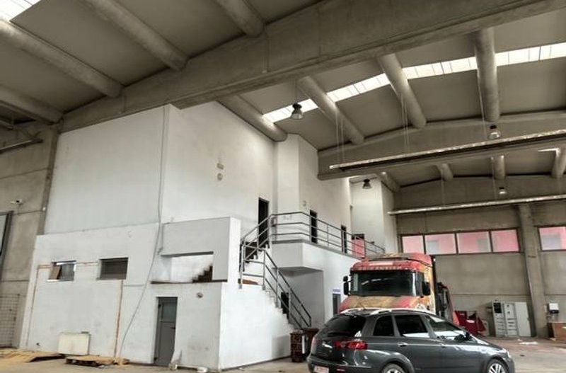 Hala de inchiriat in zona Calea Aradului - Poză 3
