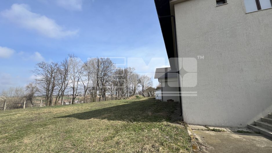 Pensiune sau Sediu de Birouri | 35 Ari | Iacobesti - Poză 5