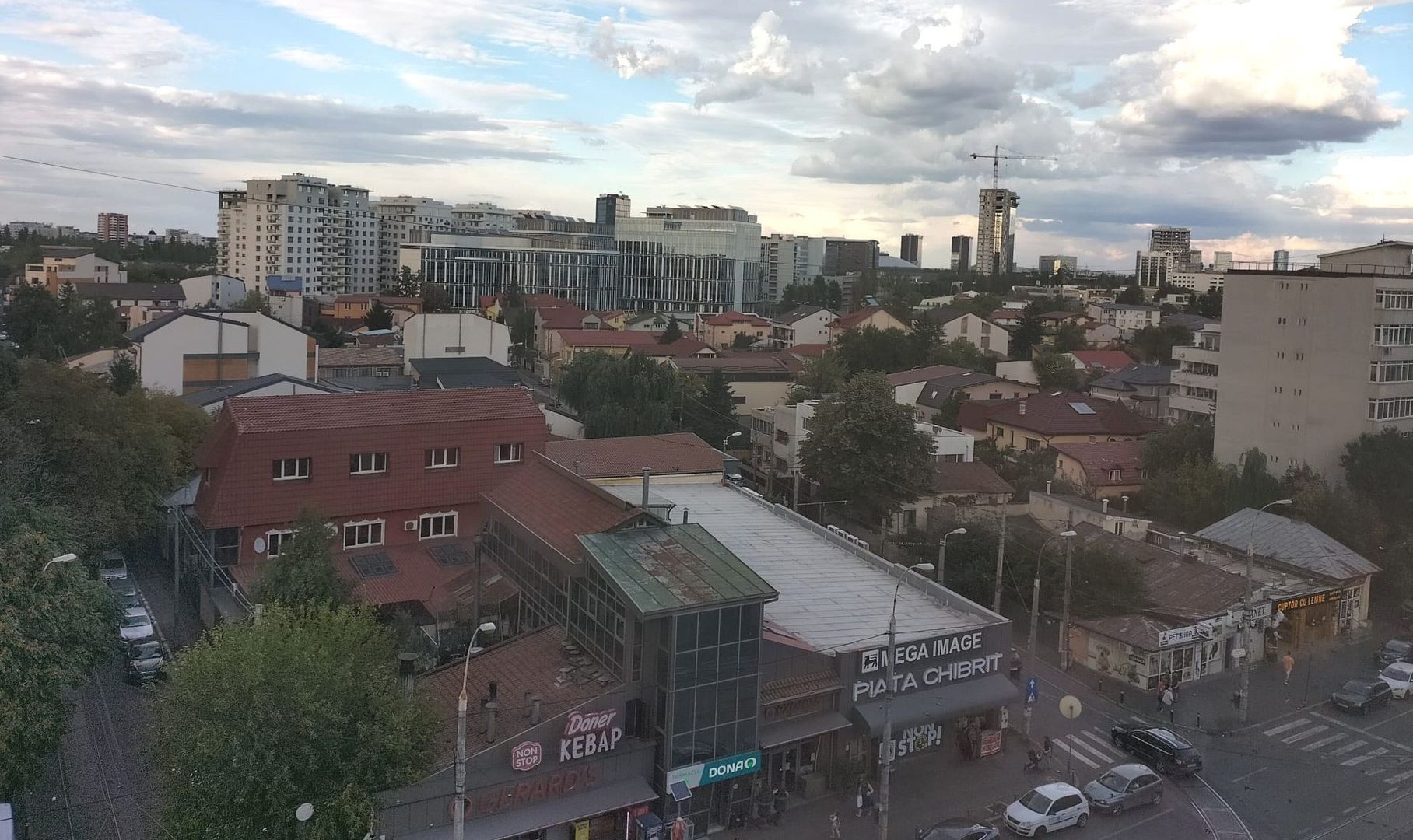 Inchiriere apartament 2 camere zona 1 Mai langa statia Metrou - Poză 5