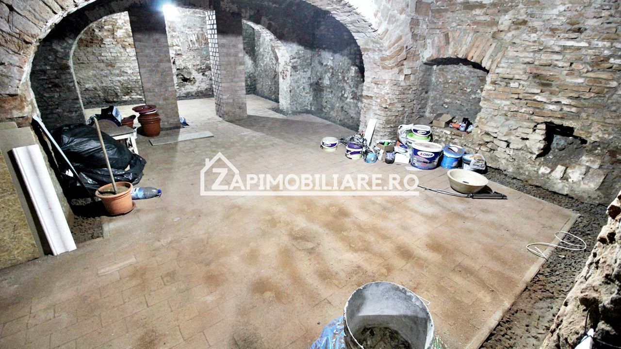 Spatiu Comercial 100 mp.zona Centrală - Poză 1