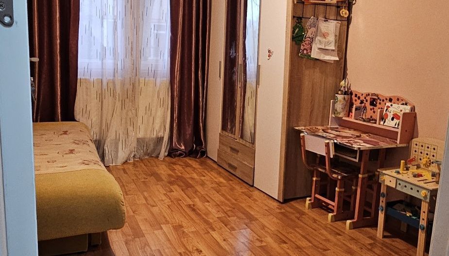 Apartament 4 camere decomandat- Cornitoiu, Unitatea Militara - Poză 5