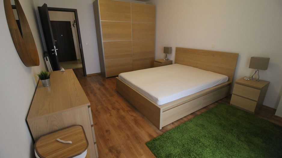 APARTAMENT CU LOC DE PARCARE SUBTERAN - Poză 3