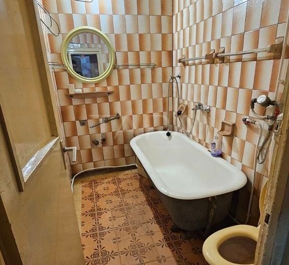 Apartament cu 4 camere, zona Sala Polivalentă - Poză 10