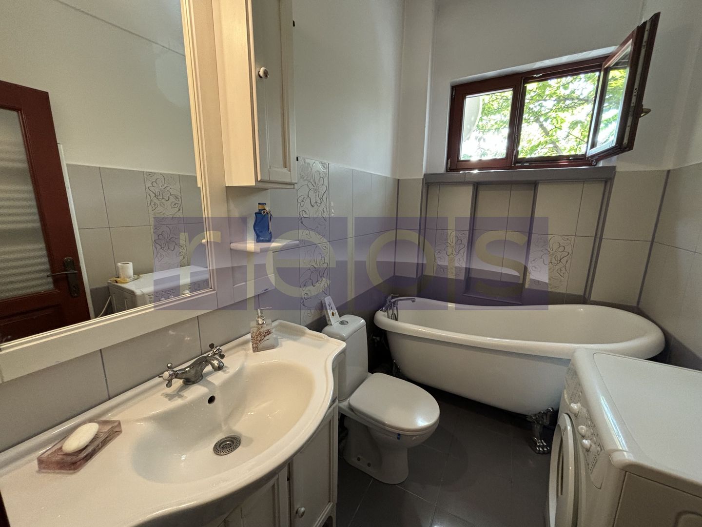 APARTAMENT 3 CAMERE | BOXA | CAPITALE - Poză 18