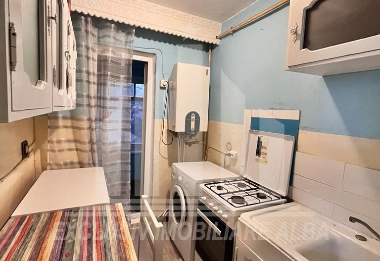 Garsoniera decomandata de vanzare, Cetate - Poză 4