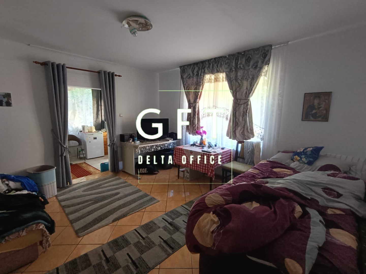 De vânzare casă zona Sens - Poză 3