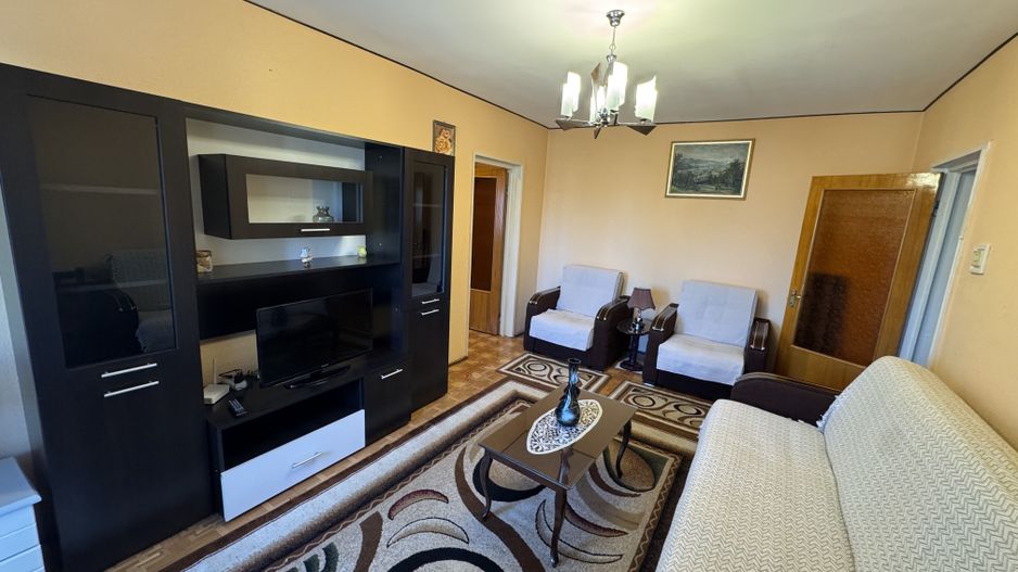 Închiriere apartament 2 camere zona Tineretului - Poză 1