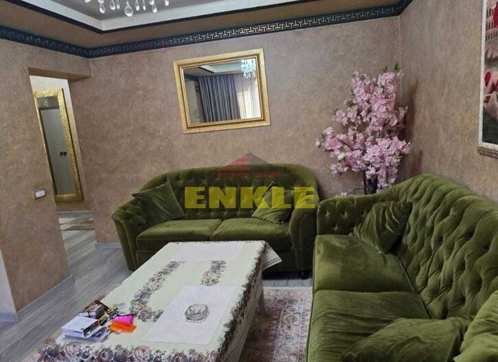 De vânzare apartament cu 3 camere decomandat, zona Împărat Traian - Poză 1