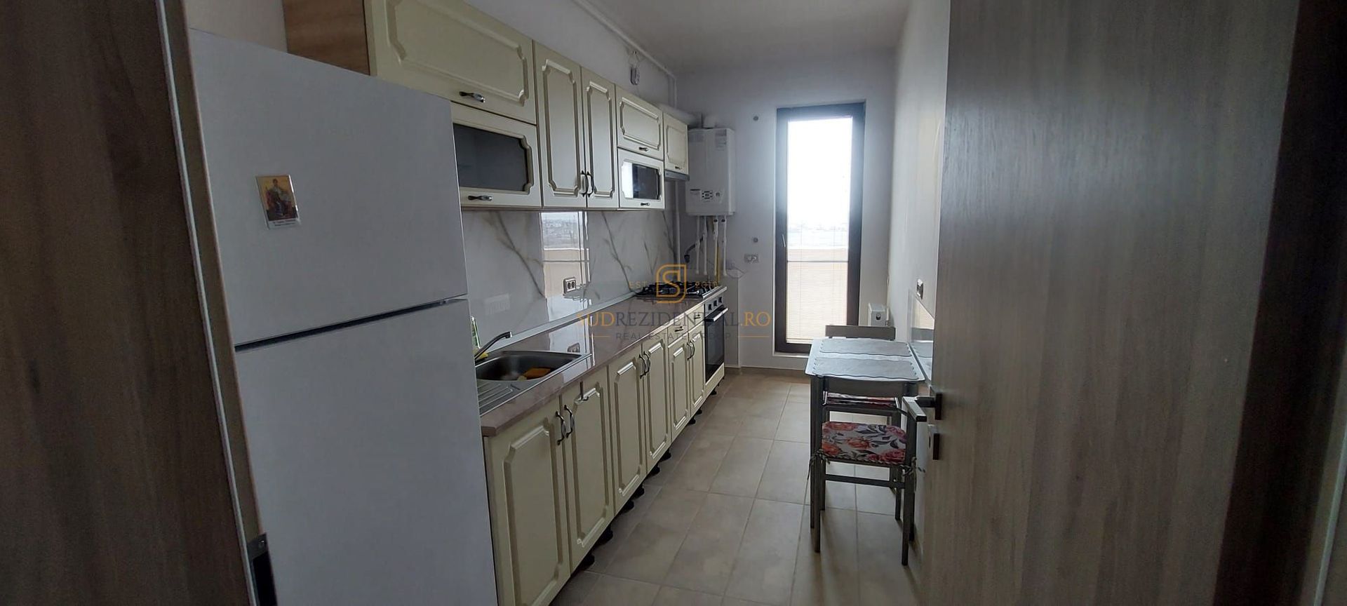 Garsoniera spatioasa, mobilata si utilata, Sector 5, parcare inclusa - Poză 5