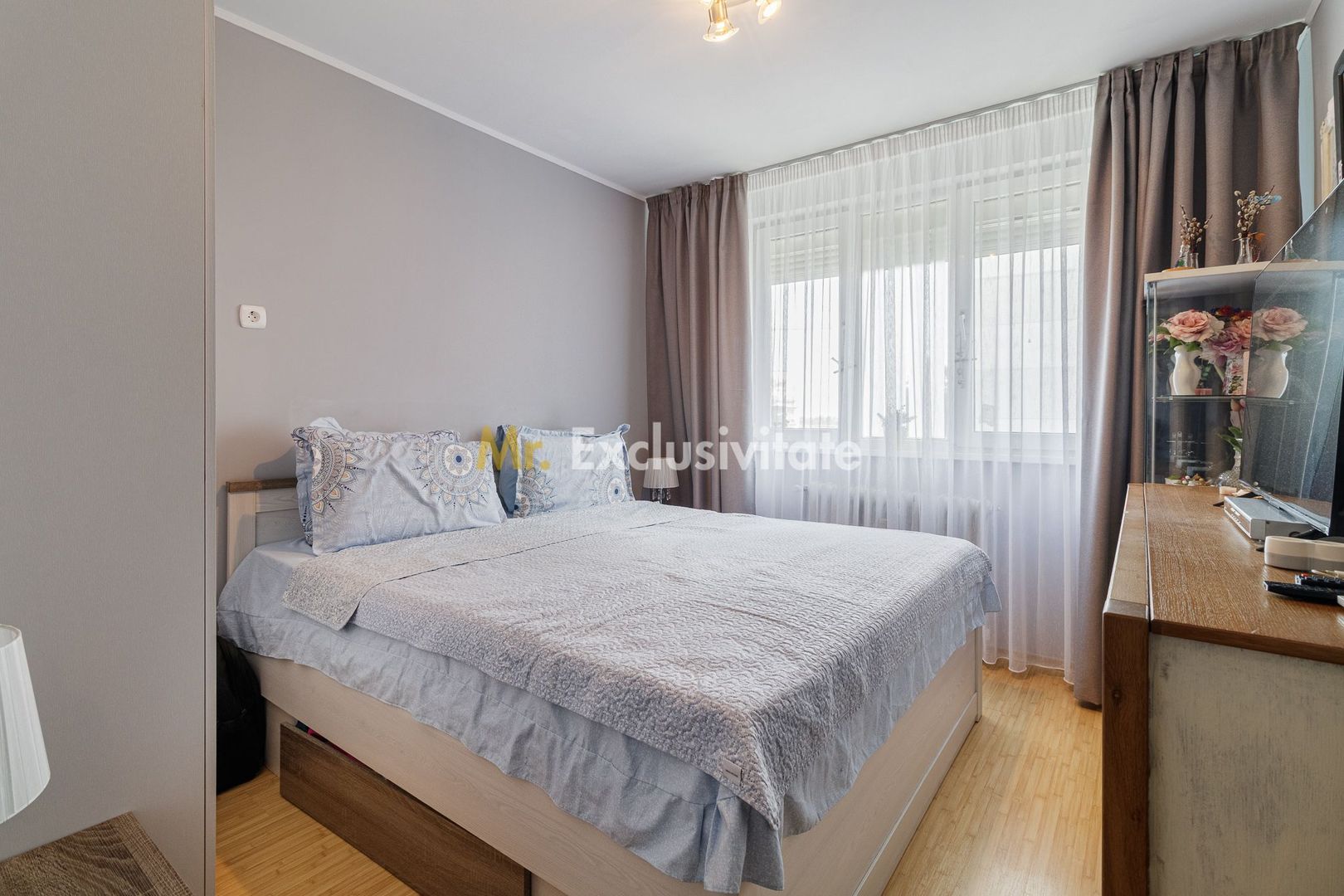 2 camere utilat si mobilat Parc Moghioros - Poză 2