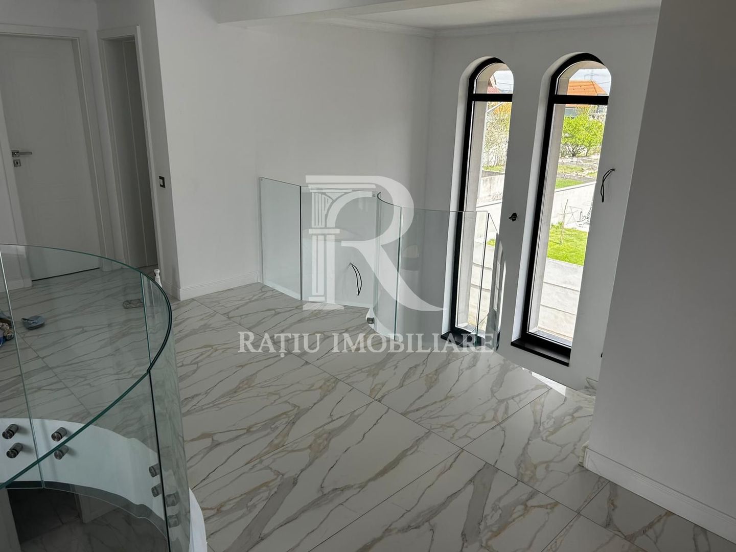 Casa cu 5 camere de vanzare | Nufarul | Oradea - Poză 15