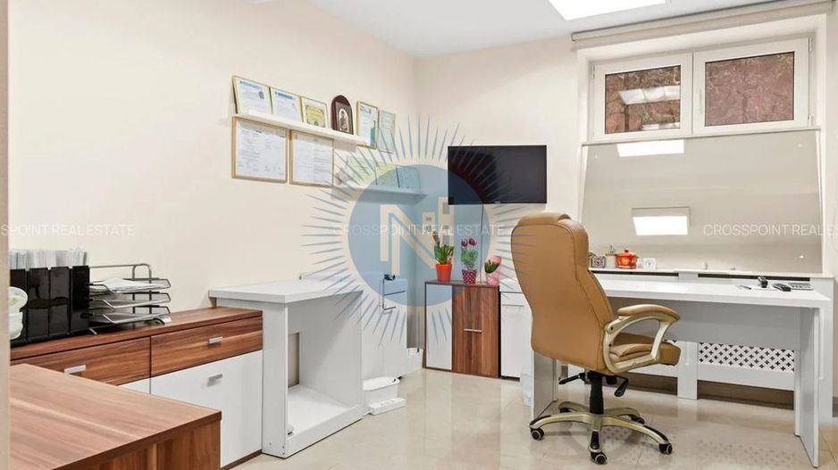 Apartament in vila Capitale plus Demisol - Poză 28