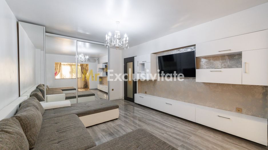 Apartament 2 camere decomandat, cartierul Banat, Pitesti - Poză 1
