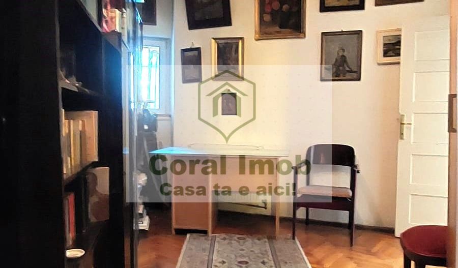 Vanzare 3 camere, circular, centrala, zona Ferdinad - Poză 3