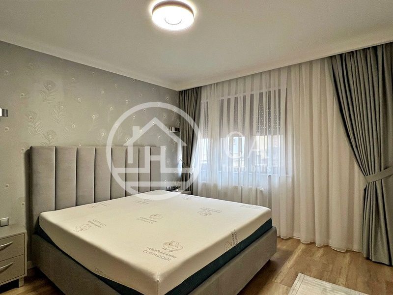 Apartament de închiriat cu 3 camere în zona ULTRACENTRALĂ, Oradea - Poză 14