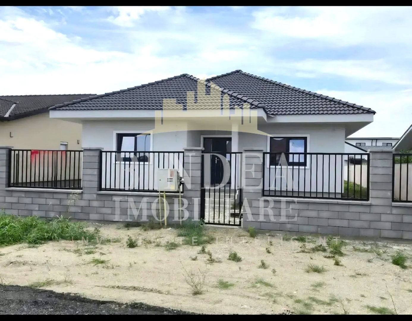 Casa individuala pe parter, 3 camere, 2 bai- Mosnita Noua, 640mp teren - Poză 1