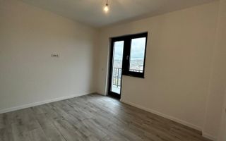 Apartament 2 camere decomandat, etaj intermediar + loc parcare, Rediu - Poză 4