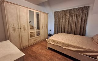 Casa individuala de vanzare, 4 camere, Sibiu, Calea Poplacii - Poză 12