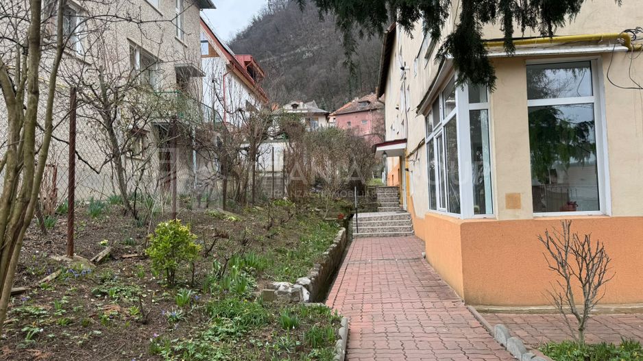 Apartament 2 camere spațios+boxa,   Centrul Istoric - Poză 12