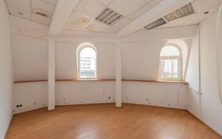 Spațiu de inchiriat, pretabil birou, sali de dans/yoga, studio, 130mp - Poză 12
