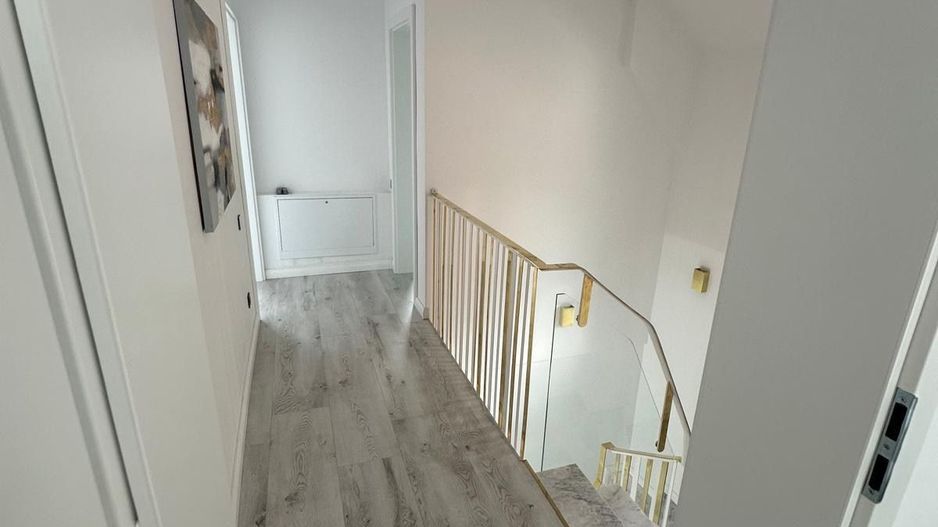 Casă individuală | finisaje moderne | la cheie | curte | Salicea - Poză 23