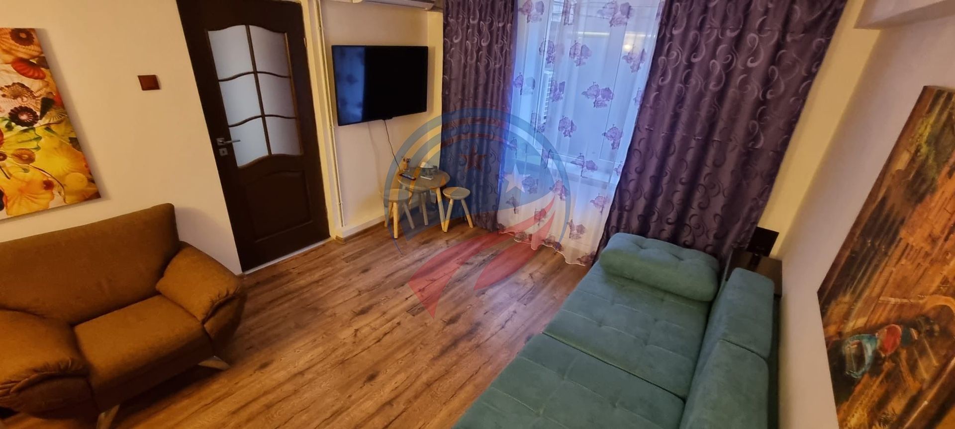 Garsonieră de închiriat Craiova centru, 24 mp, mobilată, aer condiționat - Poză 1