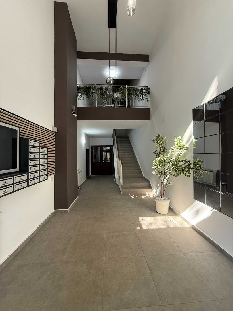 Închiriez apartament 3 camere, Unirii, renovat, centrală proprie - Poză 7