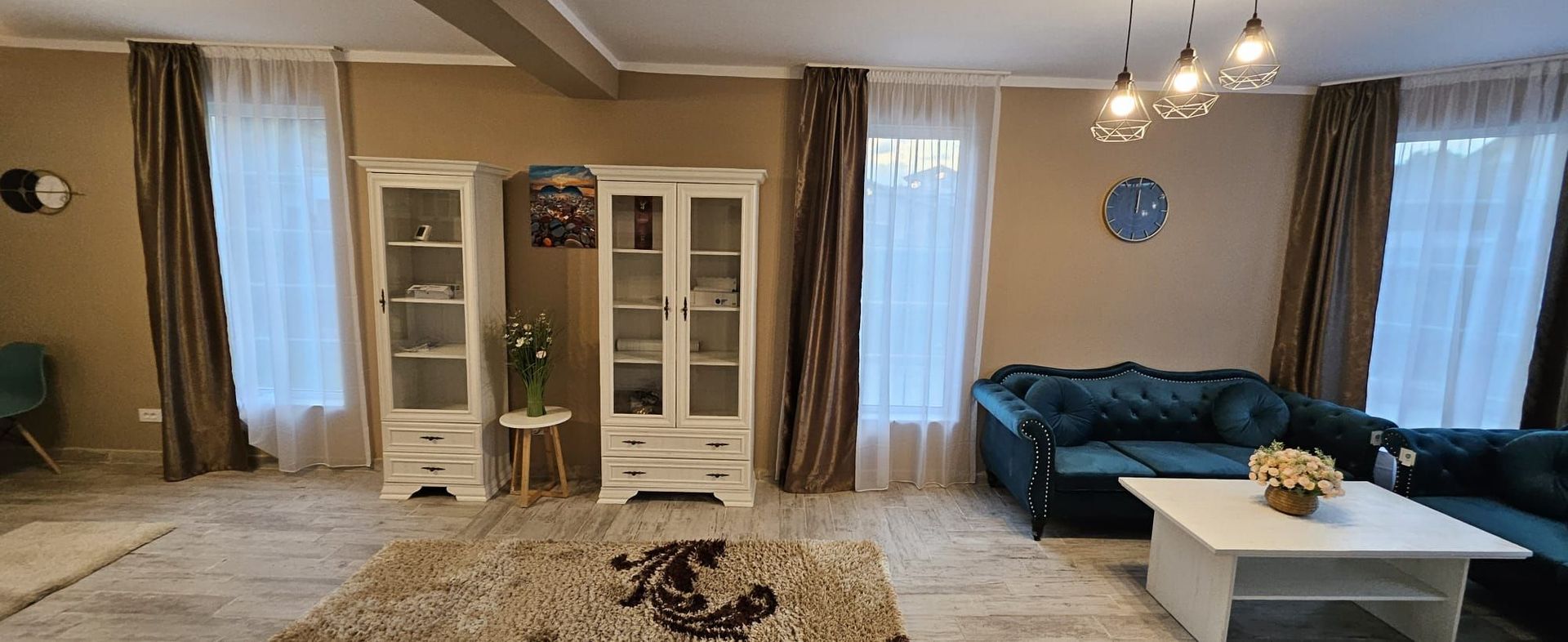De inchiriat, vila noua - Bariera  Traian - Lacul Brates - Poză 2