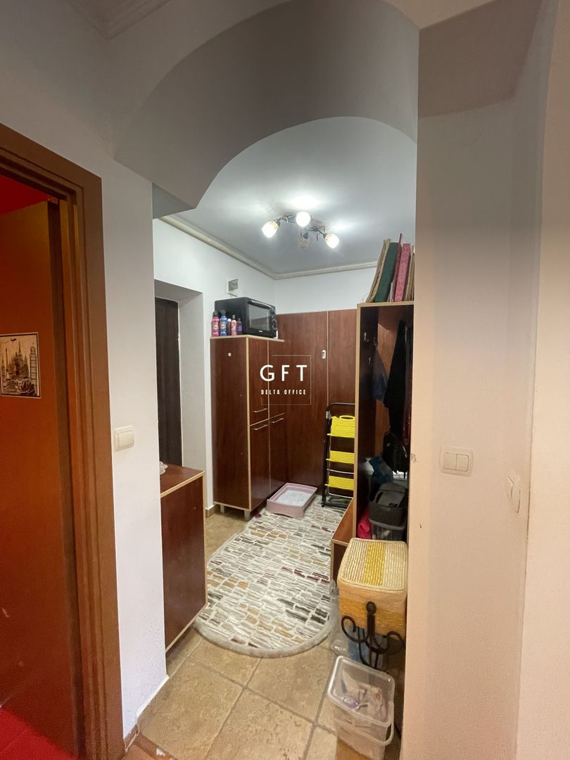 Apartament 4 camere + boxa+garaj+parcare - 100000€ - Poză 8