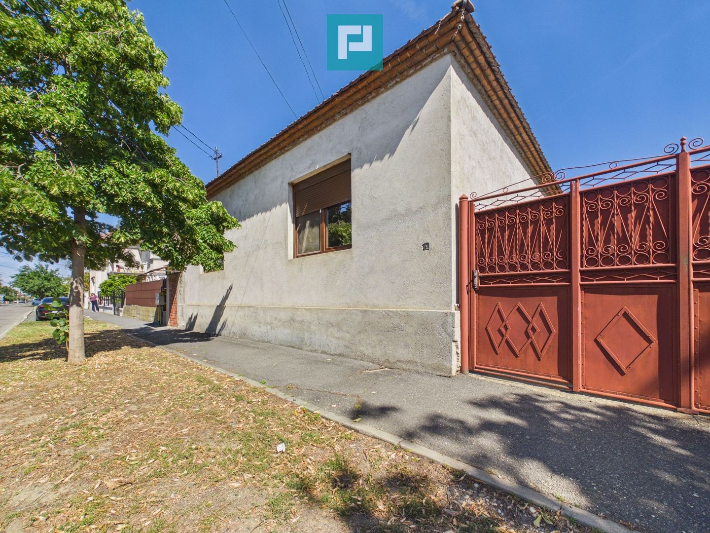 Casă cu 4 camere în Bujac - Poză 11