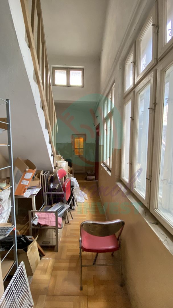 Proprietate centrală – ideală pentru investiție! - Poză 8