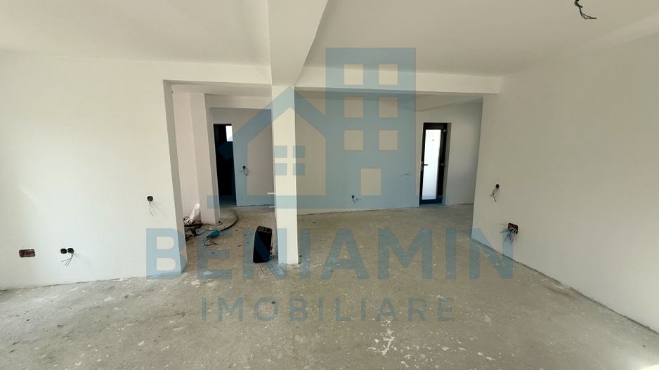 Casa parter - 331mp teren - 121mp casa -posibilitate predare - Leamna - Poză 3