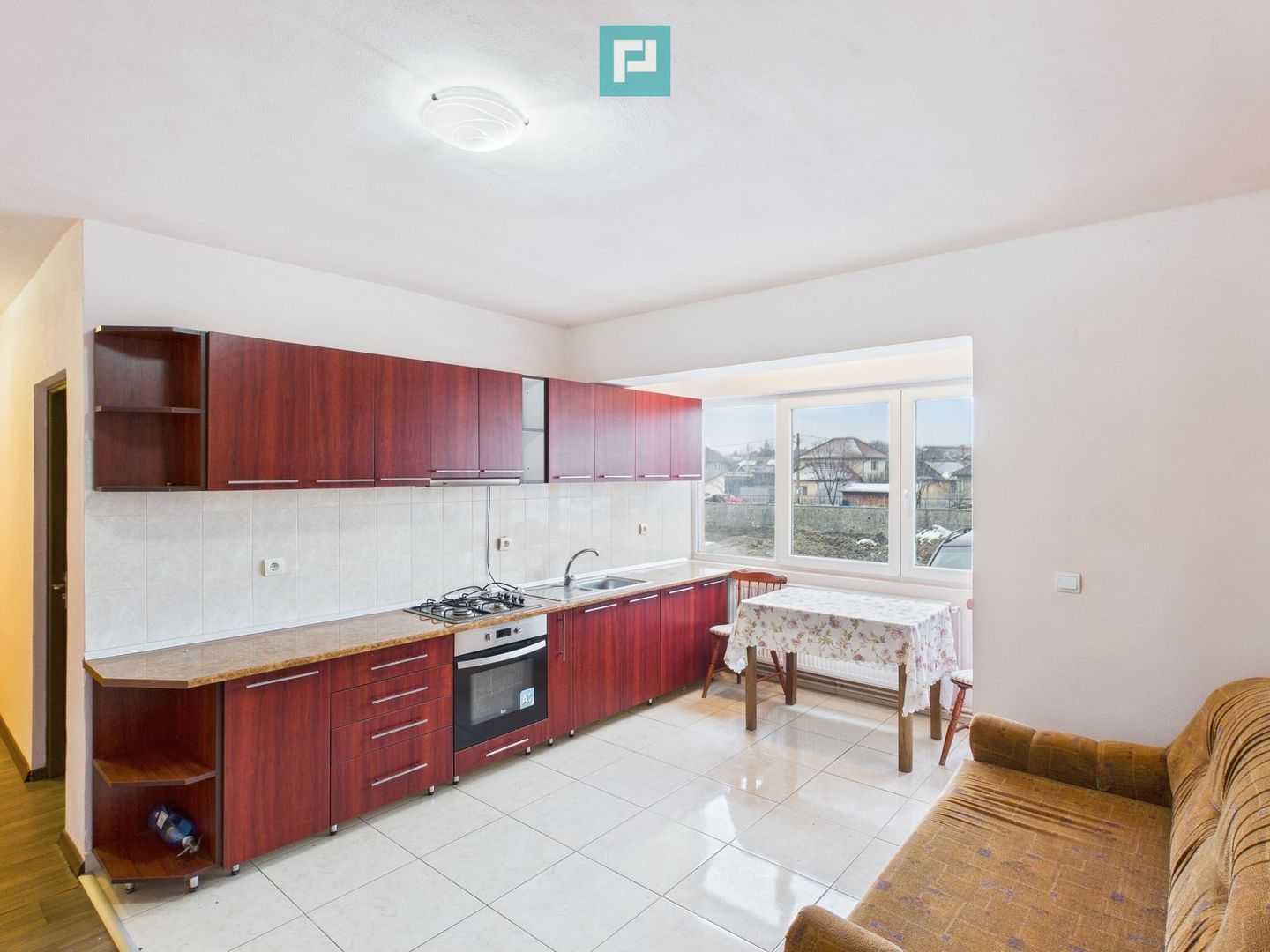 Apartament 3 camere – Parter – Beiuș - Poză 1