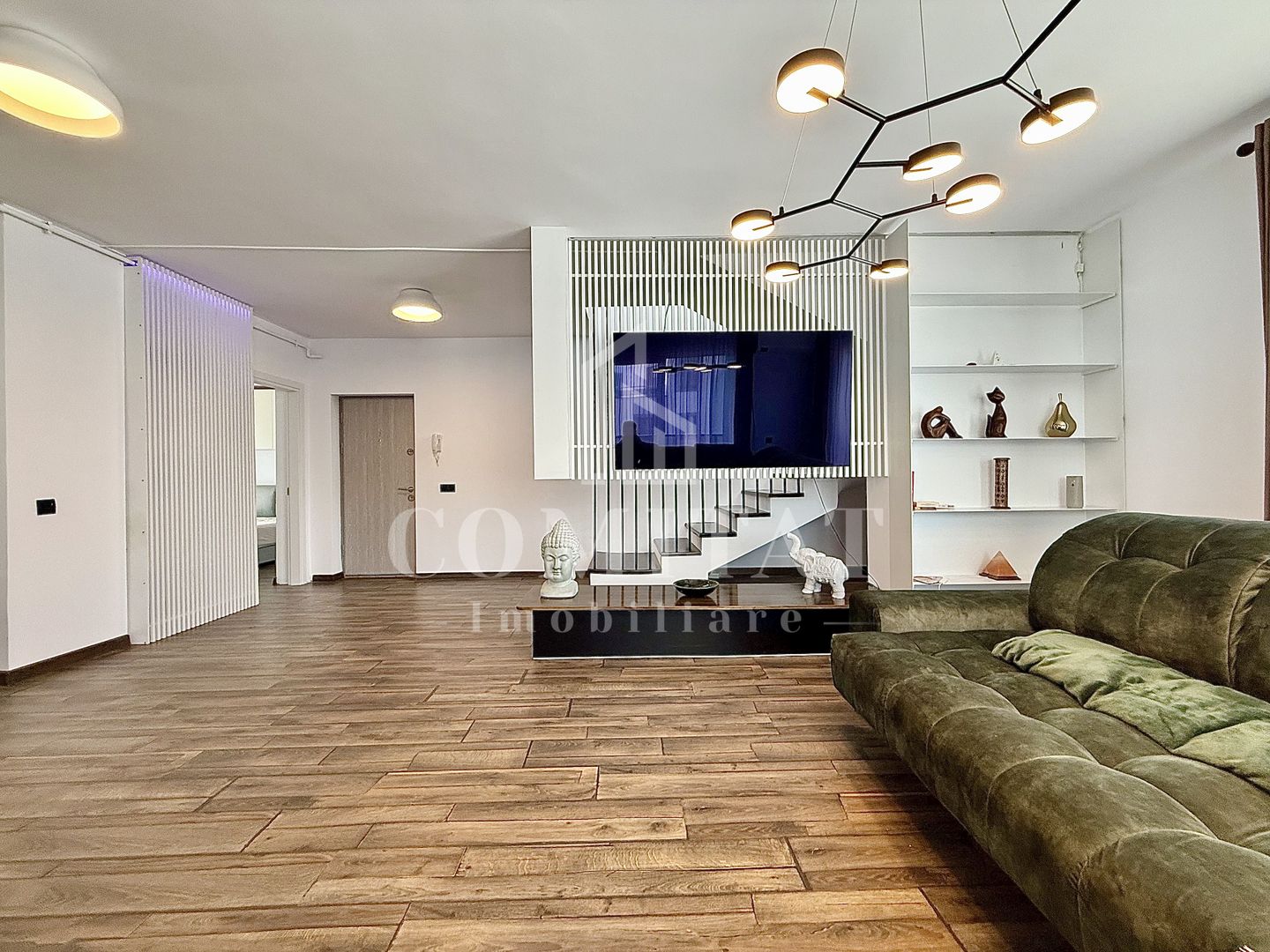 0% comision | Penthouse cu terasă tip rooftop - Poză 2