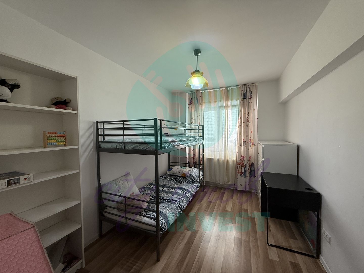 4 camere renovate, balcon generos, 4 min Metrou Obor - Poză 7