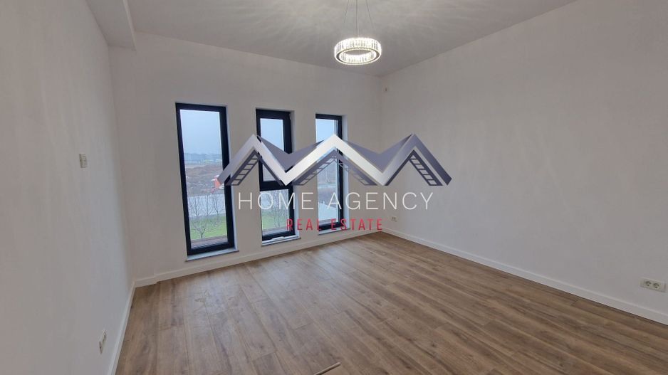 Casă single P+1+Pod în Otopeni - Poză 13